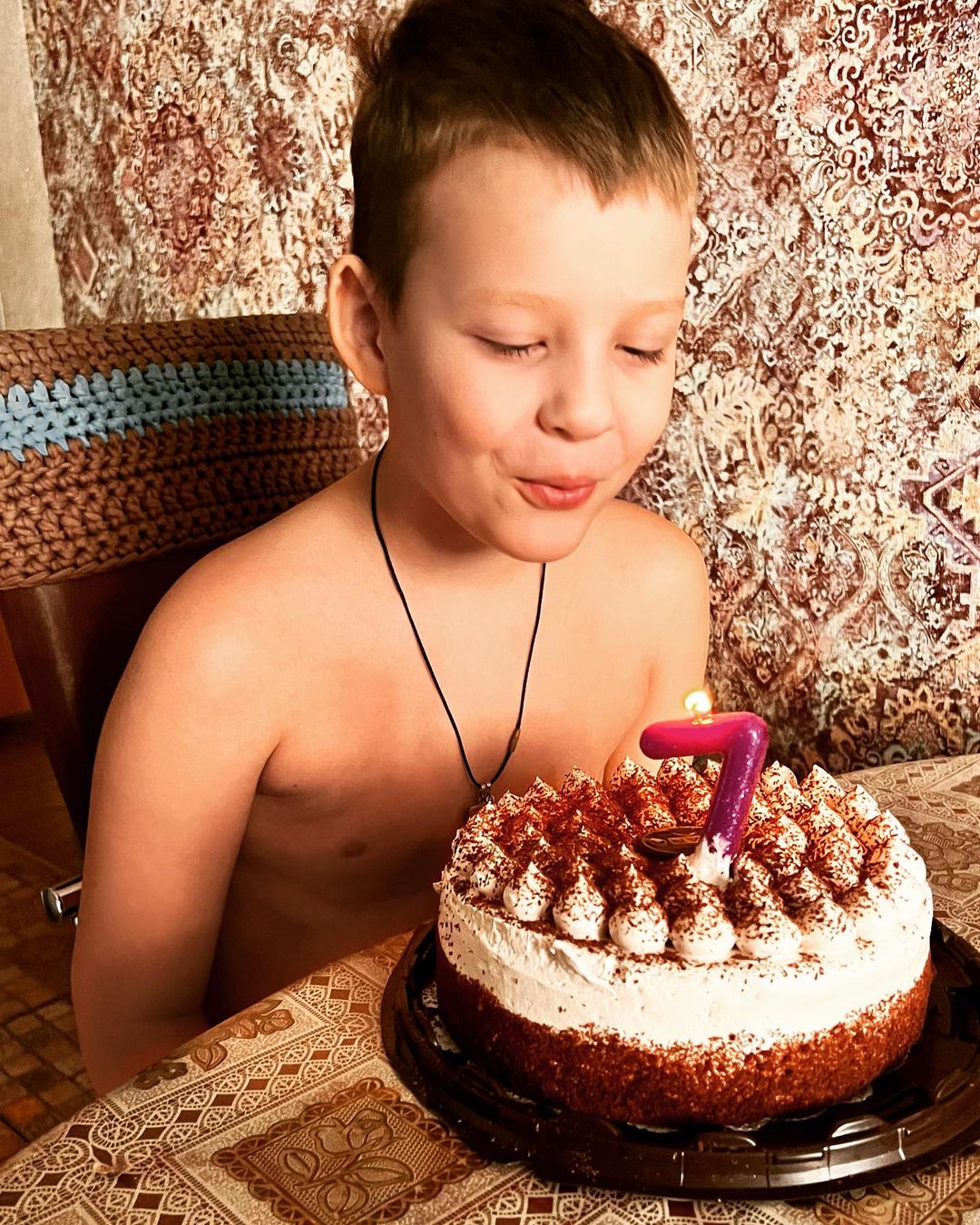 С днем рождения моё сердце 🧡 моя самая большая любовь😍 Тебе уже 7 лет🙈 уже или ещё только 7 лет🤔 Расти большой, здоровый, умный, а мы с папой всегда будем рядом и будем тебе помогать во всем😘😘😘. Любим тебя наше счастье😘😘😘. 

#сднемрождения#моялюбовь#совсембольшой#7лет#казань#сыночек#тольковперед💪#дальшебольше🚀