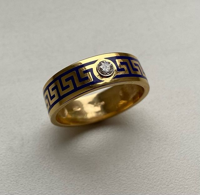 jewellery_15_v в LOOKY. #ring,#rings,#jewelry,#jewellery,#jewels#кольцо,#кольца,#vladikavkaz#владикавказ,#осетия,#vladko61,#ossetia,#alania,#ювелирныеизделия,#обручалки,#обручальноекольцо,#обручальныекольца,#обручальныекольцаназаказ. 585. Вес 7,5г. Разме...