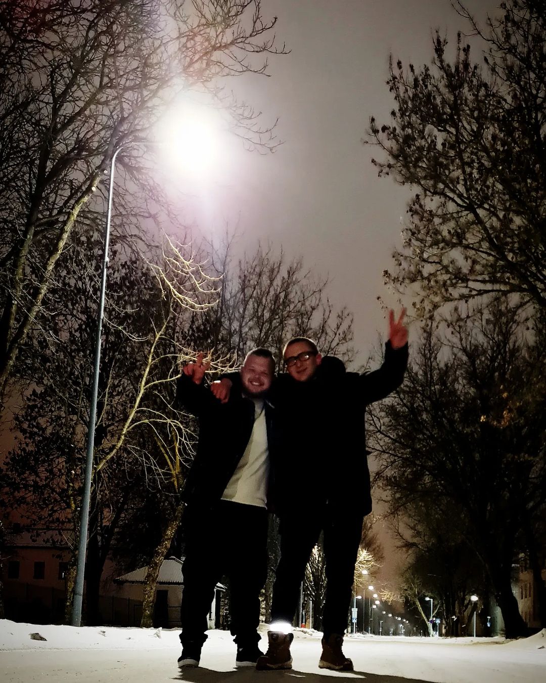 van4eslol в LOOKY — Брат,братан,братишка,когда меня отпустит ❤️❤️❤️