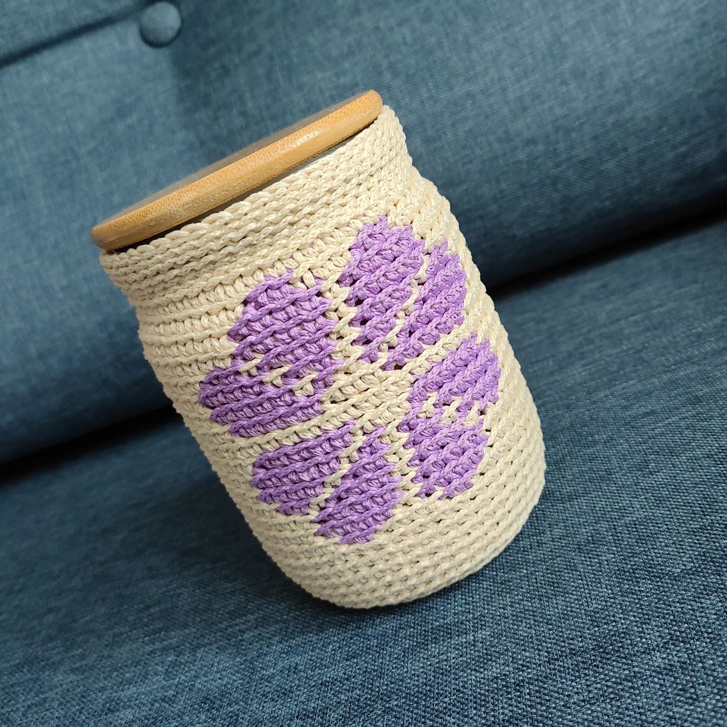 av.guzhova в LOOKY. #вязаниекрючком,#вязаниеизшнура,#crochetpattern,#crochet,#crochetlove. Баночка с крышечкой ...