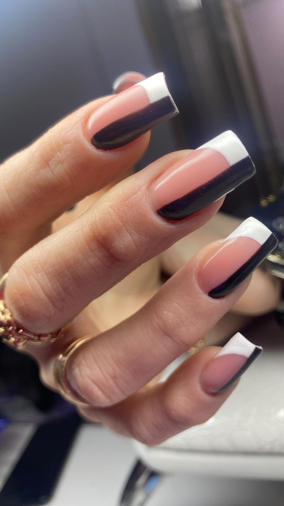 helen_podoexpert в LOOKY. #коррекцияквадрат,#френчгеометирия,#маникюрбратскэнергетик. #коррекцияквадрат 
#...