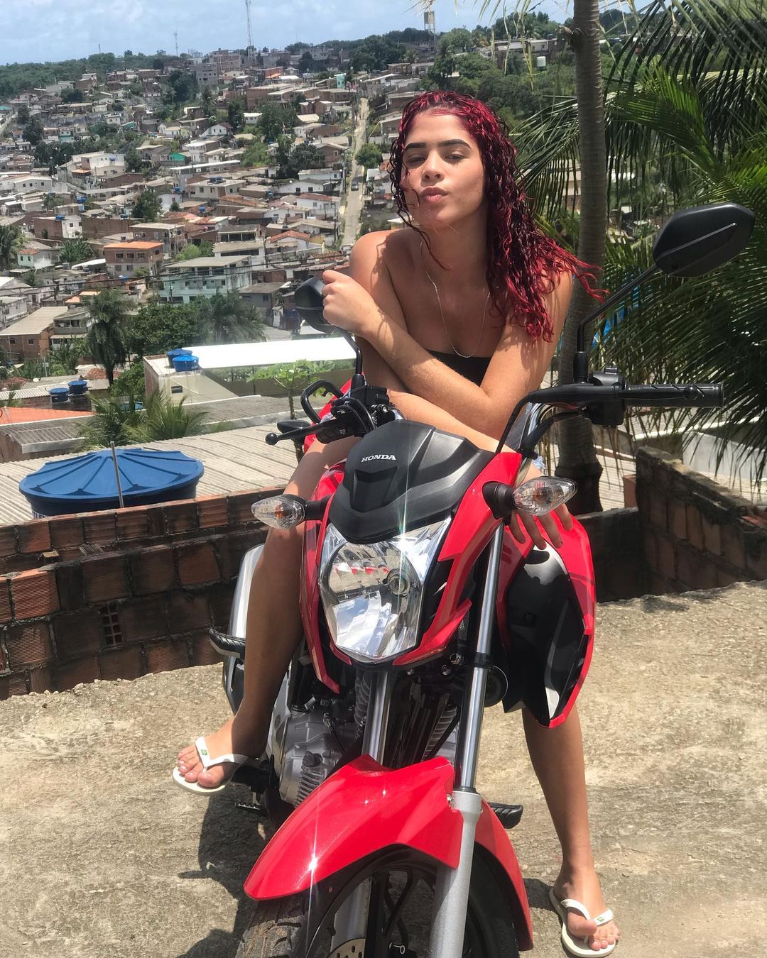 Bibiih_CL в LOOKY — As Nave da Feraa🤠🚀😛