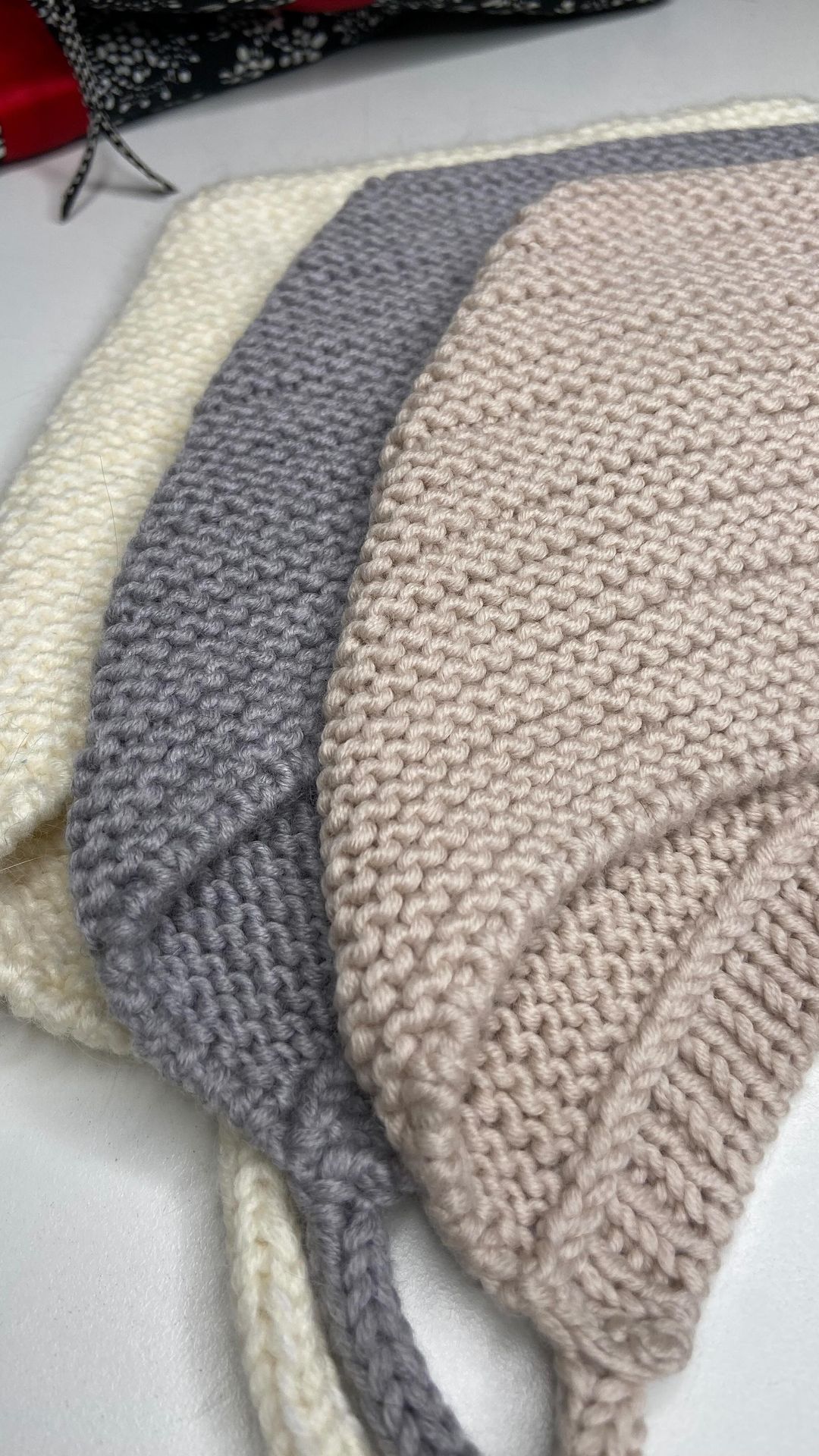 khalinak_knitting в LOOKY. #вязаныйчепчик,#чепчикизмериноса,#ручнаяработа,#творчество,#вязание,#вяжутнетолькобабушки,#когдарукиоткуданадо,#рукинедляскуки,#хобби,#вяжукрючком,#вяжуспицами,#кружокочумелыеручки,#можемумеемпрактикуем,#вяжулюбимымдеткам,#ивзрослымчуток,#крючок,#спицы,#пряжа,#хэндмейд,#длядома,#вязанныеизделия,#дляинтерьера,#длясебя,#вподарок,#khalinak. Вот такие мериносовы...