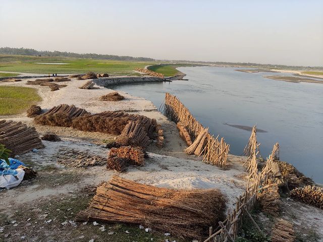 rishad.khan.photography в LOOKY. #photographylovers,#photographysouls,#photographyeveryday,#photographyislife,#photographylover,#photographyislifee,#photographylife,#photographyart,#photographyoftheday,#photographyy,#photographylove,#photographyaddict,#photographyskills,#photographybook,#photographyprops#cool,#boat,#sunset,#raw,#hardwork,#oldpeople,#strong. Jamuna river

⏩⏩ fol...