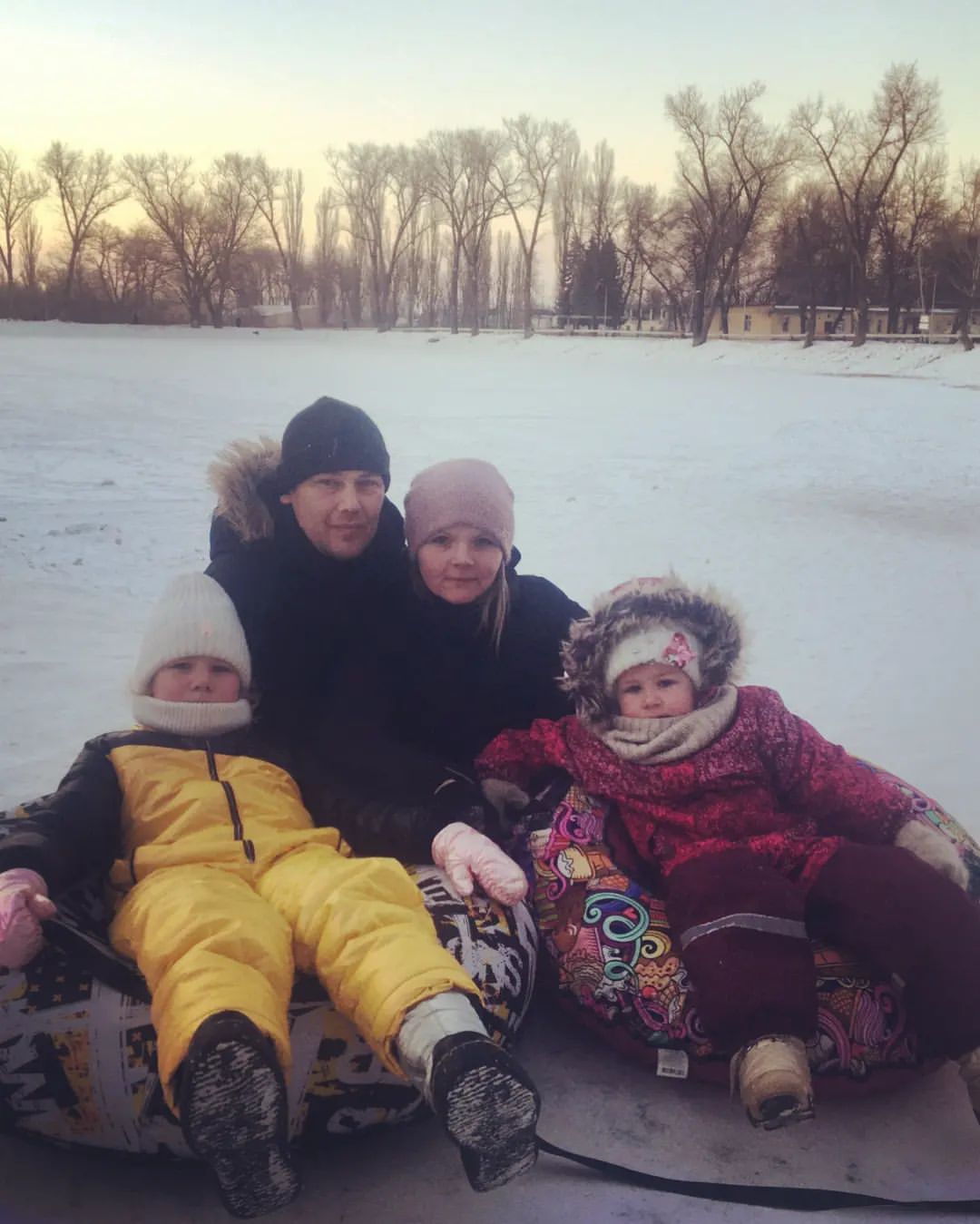 tato4kaprozorova в LOOKY. #зима2023#горка#семьявместе❤️,#детскиезабавы😄. #зима2023#горка#семь...