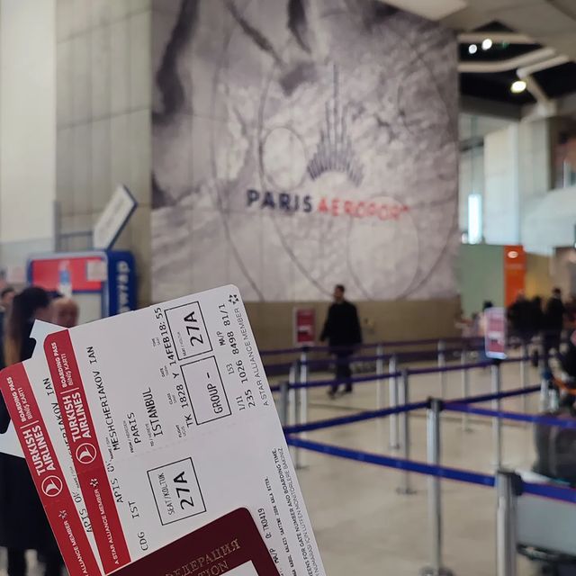 white_riverr в LOOKY. . 🇫🇷 > home