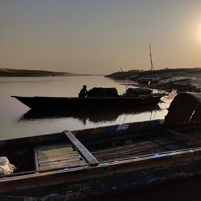 rishad.khan.photography в LOOKY. #photographylovers,#photographysouls,#photographyeveryday,#photographyislife,#photographylover,#photographyislifee,#photographylife,#photographyart,#photographyoftheday,#photographyy,#photographylove,#photographyaddict,#photographyskills,#photographybook,#photographyprops#cool,#boat,#sunset,#raw,#hardwork,#oldpeople,#strong. ⏩⏩ follow @rishadkha...