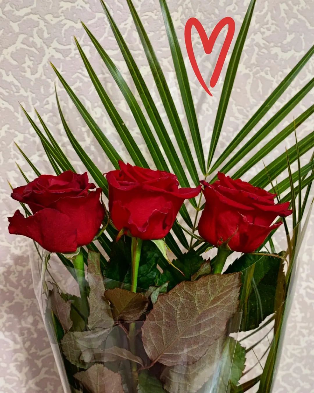 orlowaalevtina в LOOKY — Вроде бы что такого — подарить женщине цветы 💐 Но именно в 