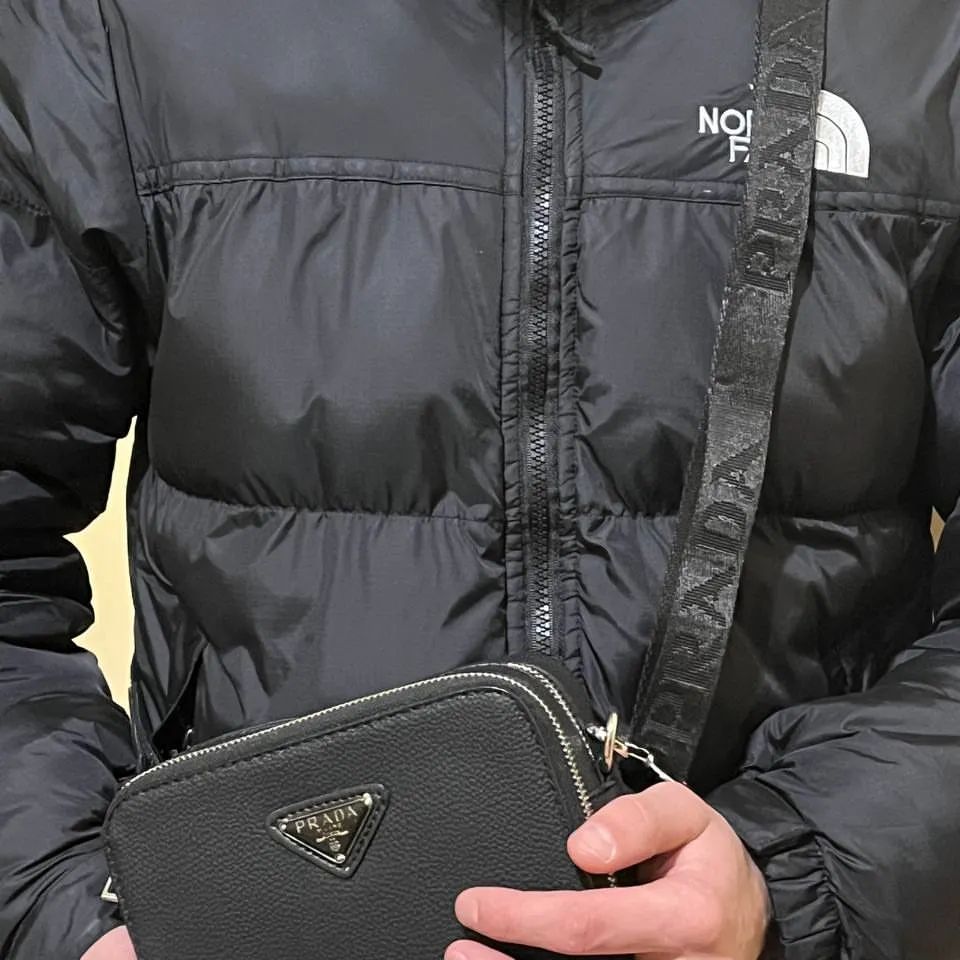 Lacoste  12 000 kzt

#продажа #купить #продажаастанаалматы #рекомендации