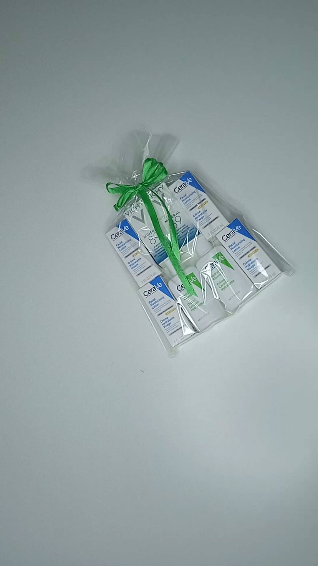__la_roche_posay_vichy_cerave в LOOKY. #псков,#красотаиуход,#ом,#миниатюры,#косметика,#larochposay,#vichy,#CeraVe,#акции,#акциипсков. ❗Цена указана за наб...