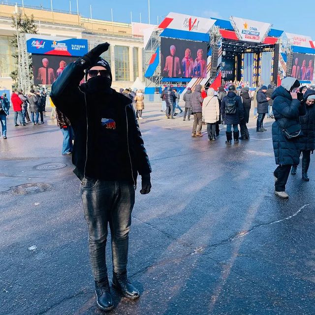 lunvlad в LOOKY. #ЕР,#СлаваЗащитникамОтечества. 🇷🇺 Митинг-концерт ...