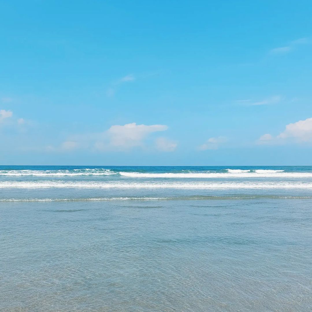 ttania_art в LOOKY — Perfect day, perfect weather 😉

#indianocean #bluesky #morn
