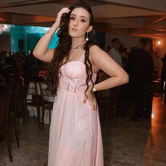⸸𝓛𝓸𝓻𝔂 ⸸ в LOOKY. . ✨🌸✨