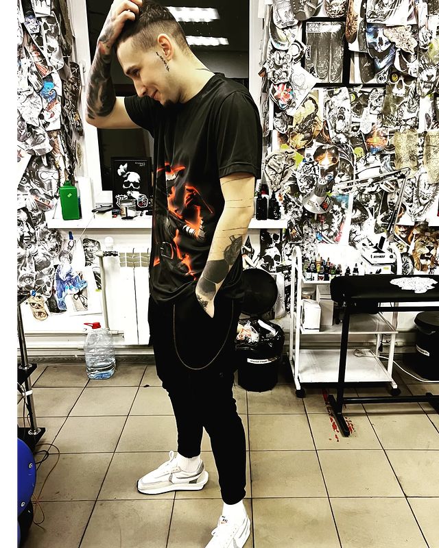 ИГОРЬ  ТАТУ  МИНСК в LOOKY. #минск,#работа,#tattoo,#tattooartist,#tiktok,#reels,#кроссовки,#tattoominsk. Когда ты не чего не ...