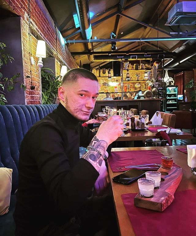 young.zrachiu в LOOKY. . И  так пойдет