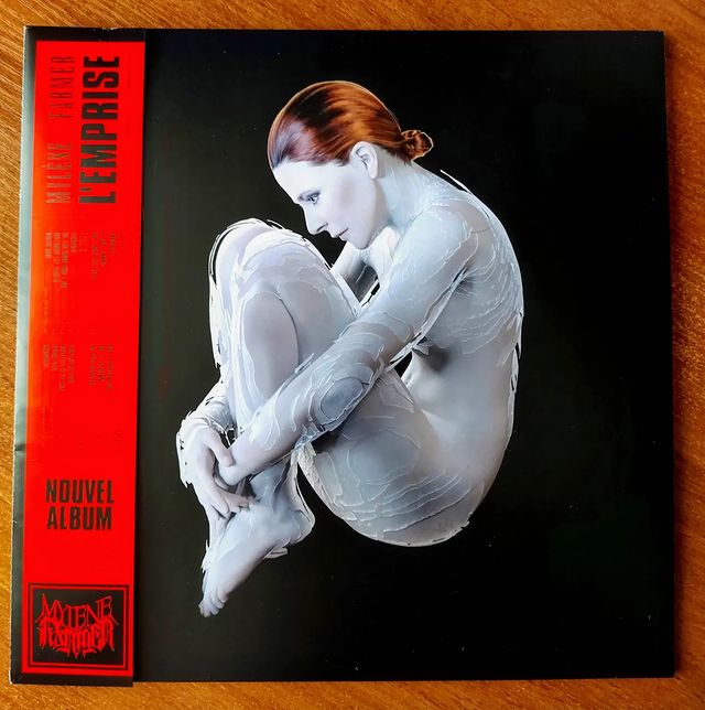 bvstudio в LOOKY. #happybirthday,#vinyl,#recordplayer,#trio,#kenwood,#zavfino,#zavfino1877phono,#thedevilshair,#sumiko,#project,#mylènefarmer,#lemprise,#aha,#truenorth,#bvstudio,#bvstudiophotos,#musiclover. Спасибо за подарки❤️...