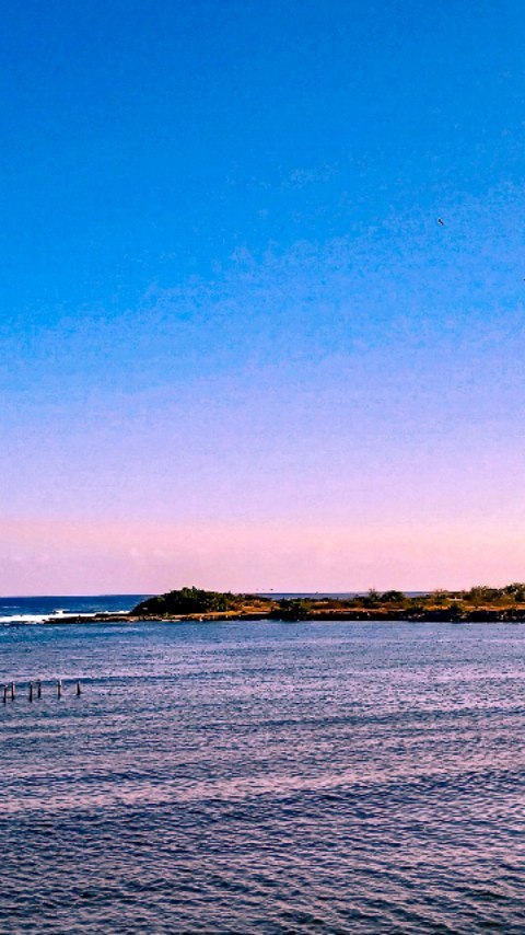 reydleyph in LOOKY. #fotografiaartistica,#viralreels,#carlamorrison,#mar,#colores,##calm,#relax,#goodvibes,#likesforlike,#liker,#followforfollowback,#followformore,#f4f. "Disfruto mirarte
ca...