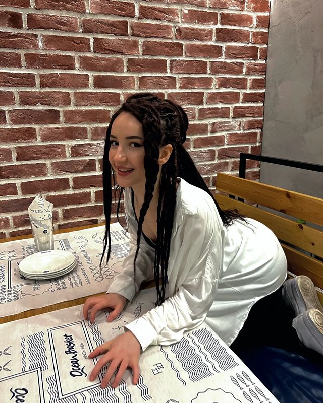 inaya_666999 в LOOKY. #забылахештег#дредымосква#dread#девушкасдредами#красота#афроплетение#oceanbasket#хостес#радость#неформал#девушка#милашка#ясама#счастье#ресторан#актив#рубашка#москва#moscow#girlwithdreadlocks#ждулайк#лайкни. Люблю клиентов ,дово...