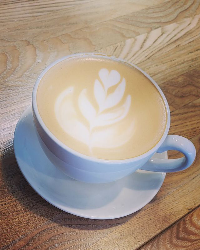 olechka_mosenka в LOOKY. #кофе,#капучино,#кофесмолоком,#coffee,#cappuccino. Кофеееее с молоком
#...