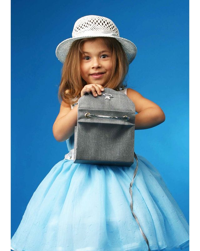kontrastfotostudio в LOOKY. #детскийфотограф,#детичудо,#дети_цветы_жизни,#детскиймир,#дочкасыночек,#инстадети,#красивыедети,#семейнаяфотосессия,#моя,#цветыжизни,#child,#children,#childhoodunplugged,#childmodel,#childrenoftheworld,#childrenportraits,#kids,#kids_circle,#beautifulkids,#kidsstyle,#loves_children,#beautifulkids#ig_beautiful_kids,#magickids,#коломнадети,#коломнамама,#коломнафотограф,#коломнафотосессии,#коломнафотостудия. Фотосессия девочки –...