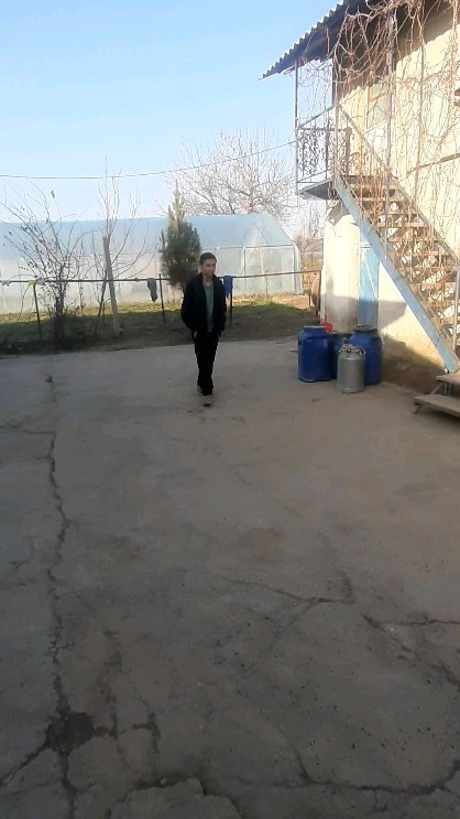 sey1lkhanov в LOOKY. . null