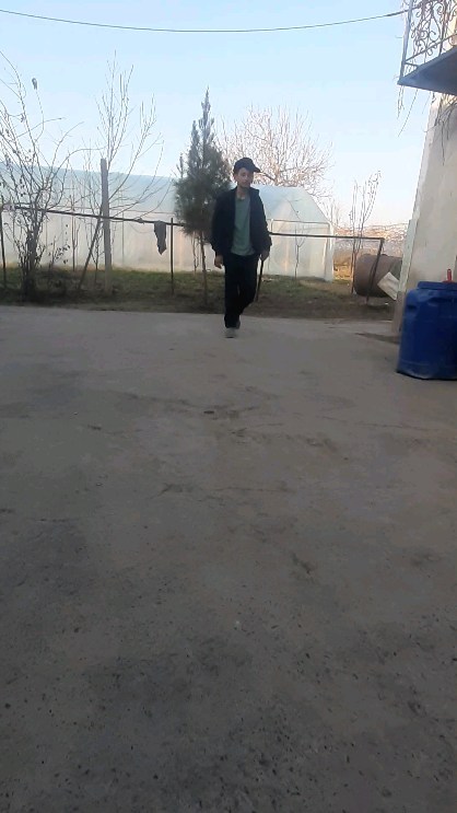 sey1lkhanov в LOOKY. . null
