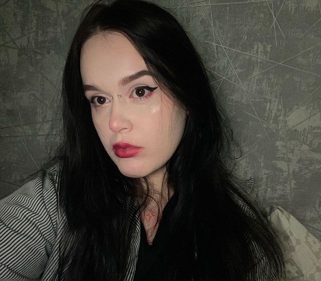 nedolgodumalsnazvaniem в LOOKY. . братан,обнял поднял ...