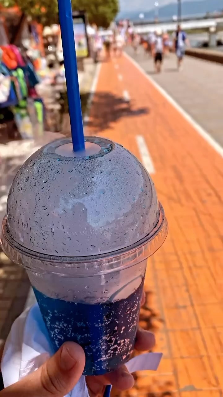reshetchenkoyra в LOOKY. . Инста сама отдав дел...