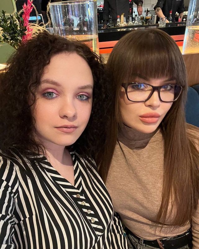 __hachaturova в LOOKY. . Тут типа такие бич ф...