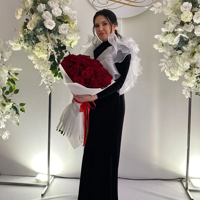 nefertiti_natali в LOOKY. #ательенефертитикузнецк,#ручнаяработа,#красивоеплатье,#вечернееплатье,#пошиводежды,#пошивназаказ,#платьеизбархата,#любимаяработа,#любимыеклиенты. Очень необычное плат...