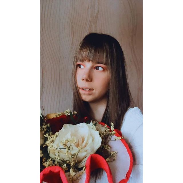 victoria_.off0 в LOOKY. #fyp,#foryou,#followers,#elbruso,#rge. С 8 марта вас!💐💘 #...