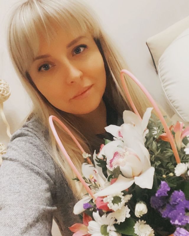 lucky_miss_girl в LOOKY. . С 8 марта, девочки!!...