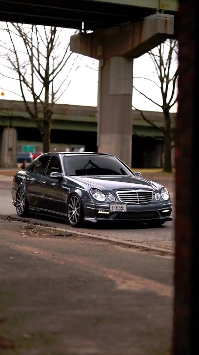 yuficars в LOOKY. #mercedes,#benz,#w211. #mercedes #benz #w21...