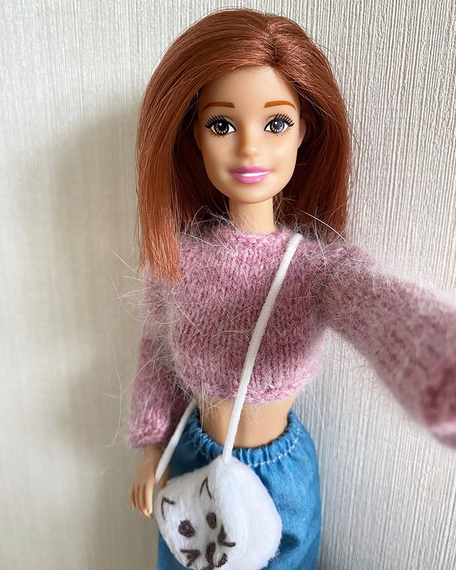 takoe_hobbi в LOOKY. #zuruminifashion,#барбимода,#вязаныйджемпер,#вяжудлякукол,#вяжудлябарби,#сумкадлябарби,#вязанаямода,#вязаниедлякукол,#сумкасвоимируками,#аксессуарыдлякукол,#сумкадлякуклы,#ручнаяработа,#кофточкадлякуклы,#вязанаякофточка,#вязаныеидеи,#barbiephoto,#barbiehandmade,#barbieclothes,#dollclothing,#knitclothes,#clothingforbarbie,#barbiehandmadeclothes,#bagforbaby,#handmadebarbiefashion,#dollphotogallery. Пока жду миниатюры о...