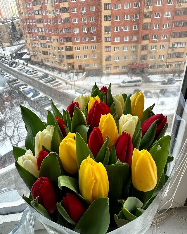 golikova5433 в LOOKY. . 8 марта всегда ассоц...