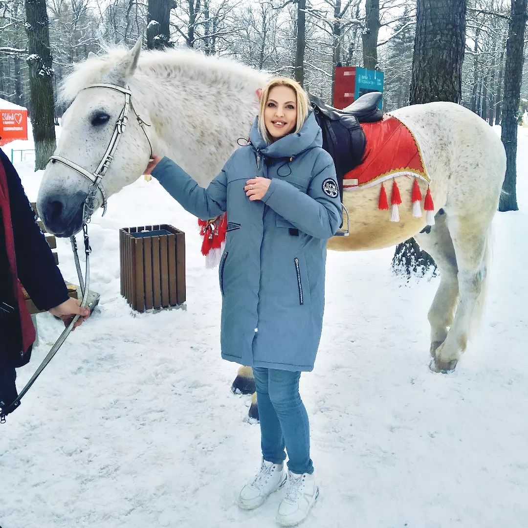 lizo4ka_pandochka_ в LOOKY — #белыйКрасавец😊
