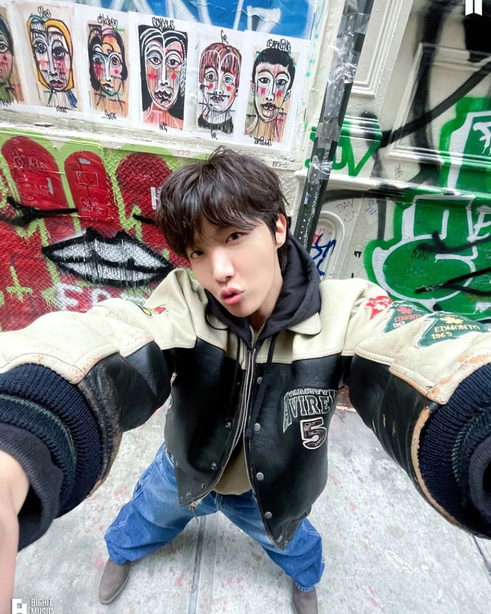 bangtan_boys_a.r.my в LOOKY — фото 6