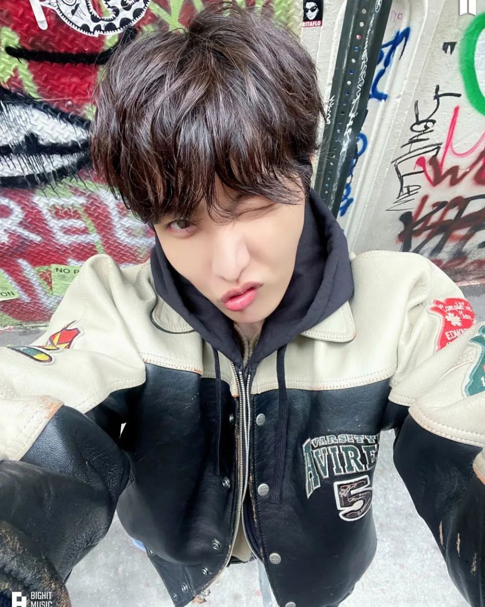 bangtan_boys_a.r.my в LOOKY — фото 7