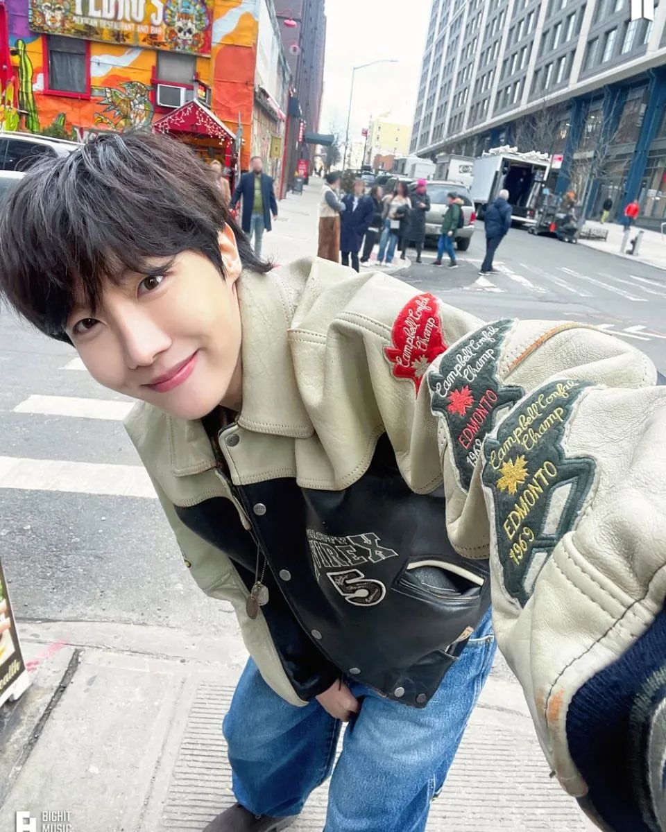 bangtan_boys_a.r.my в LOOKY — фото 4
