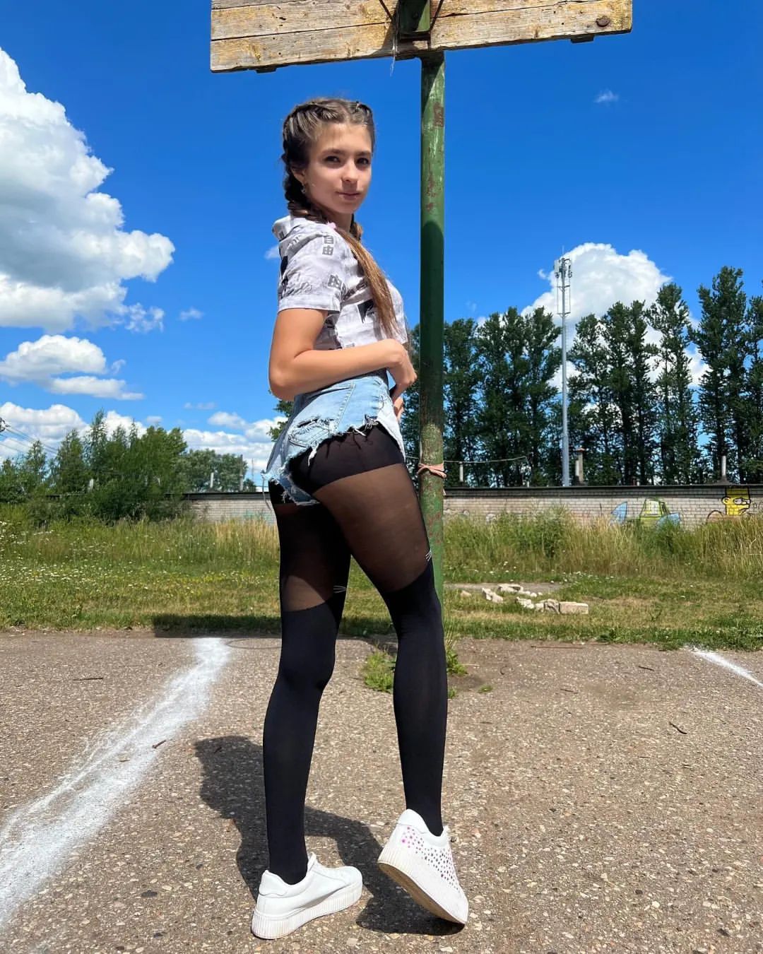 milkalove_69 в LOOKY — Do you like to play basketball? 🏀
#basketball #streetball