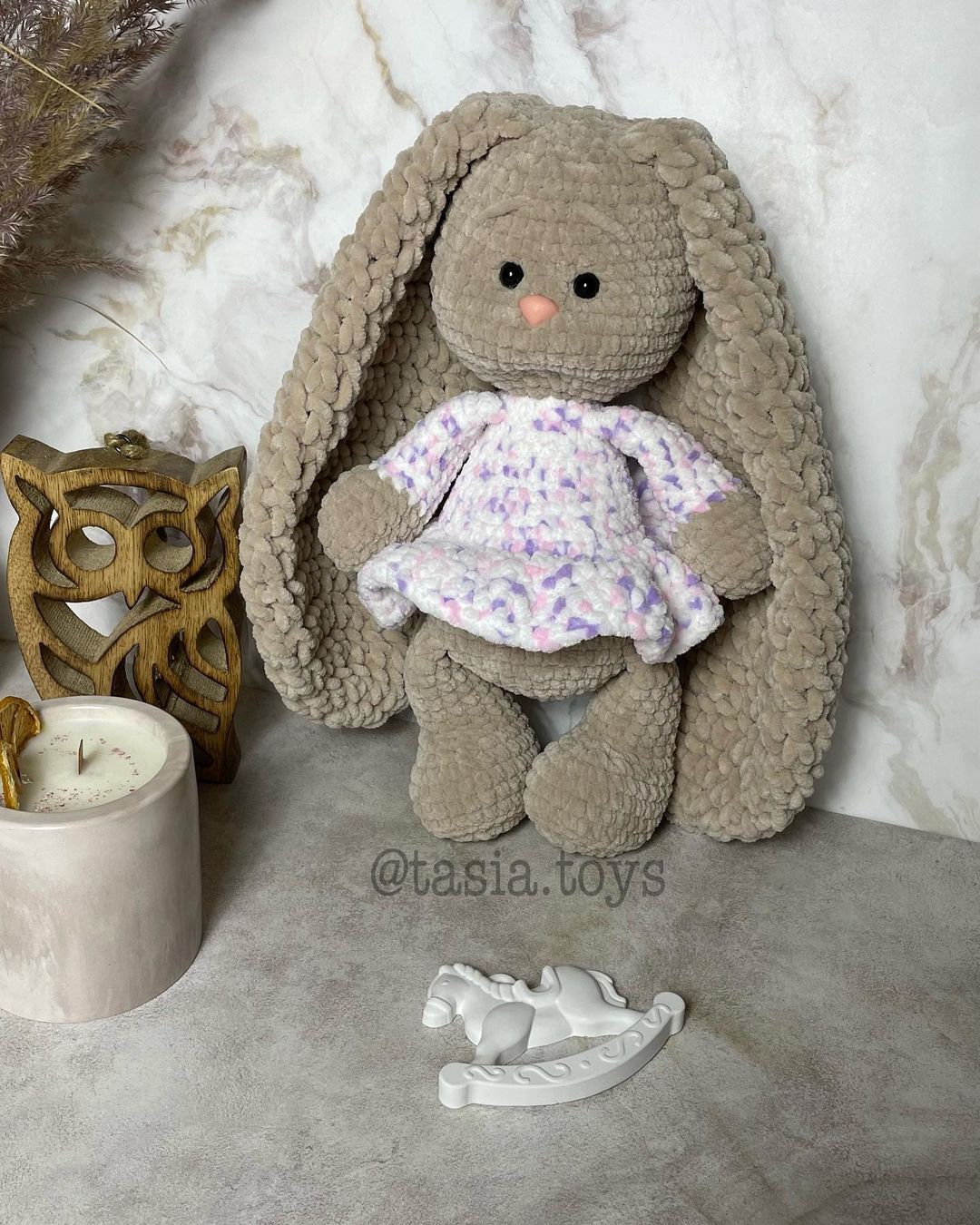 tasia.toys в LOOKY — Длинноухая зайка в платье🐰

🎈Цельносвязанная 
🎈Рост 30 см