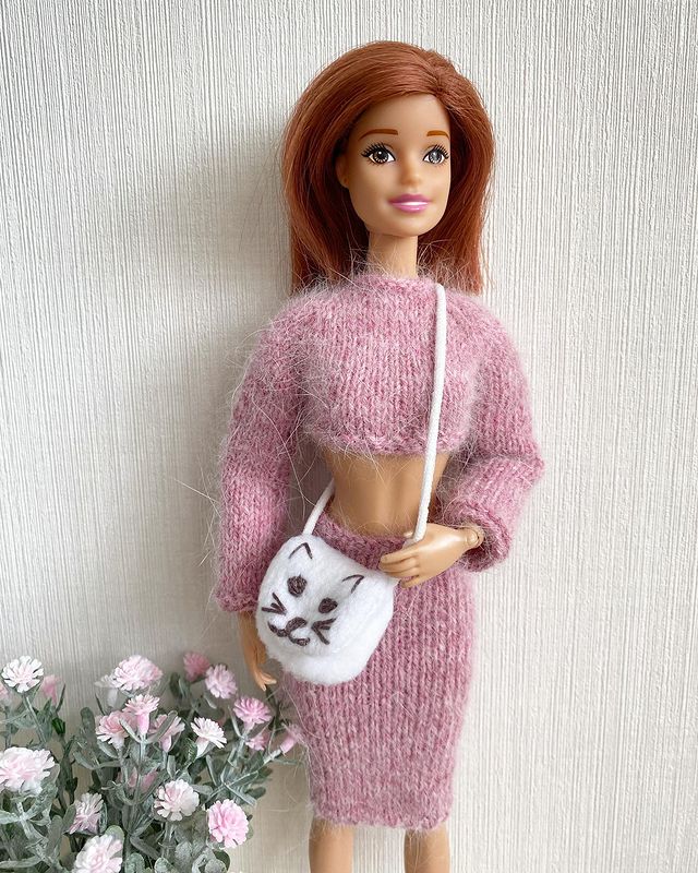 takoe_hobbi в LOOKY. #сумкадлябарби,#сумкасвоимируками,#рукоделие,#сумкадлякуклы,#вязанаяодежда,#костюмдлякуклы,#куклытожемодницы,#обновляемгардероб,#новыйобраз,#новыйлук,#barbieclothes,#acsessorieshandmade,#acsessoriesfordolls,#handmade,#bagforbarbie. Погода такая перемен...