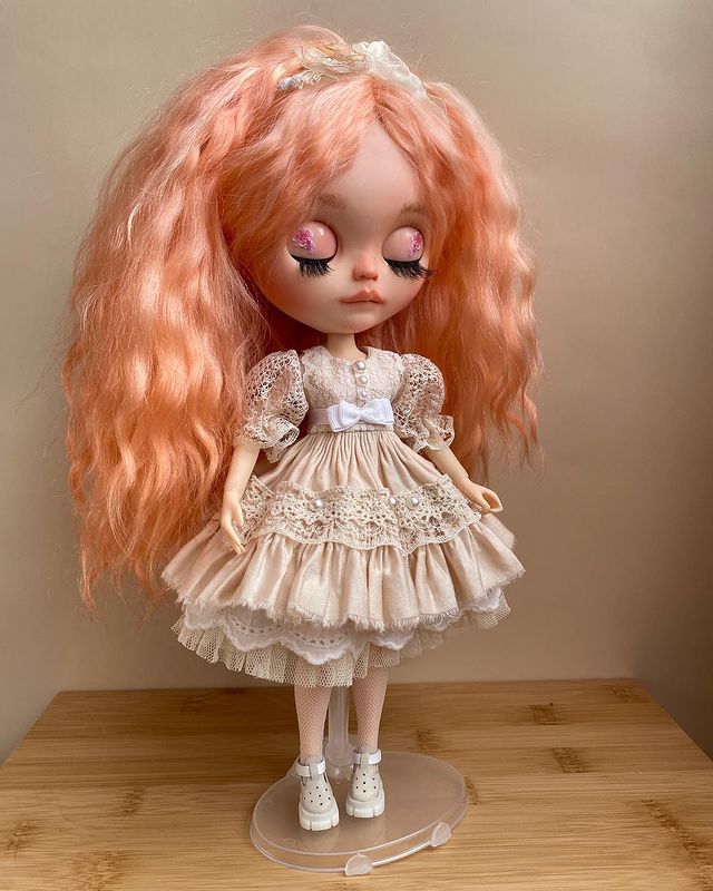 blythe_by_katrinshilo в LOOKY. #customblythe,#blythe,#blythecustom,#blythegermany,#blythedoll,#blytheitaly,#blytheusa,#blytheamerica,#блайзомания,#блайзкастом,#блайзкупить,#блайзкукла,#подарокдочке,#подарокжене,#подарокребенку,#blytheloversgermany. Нежная девочка ищет ...