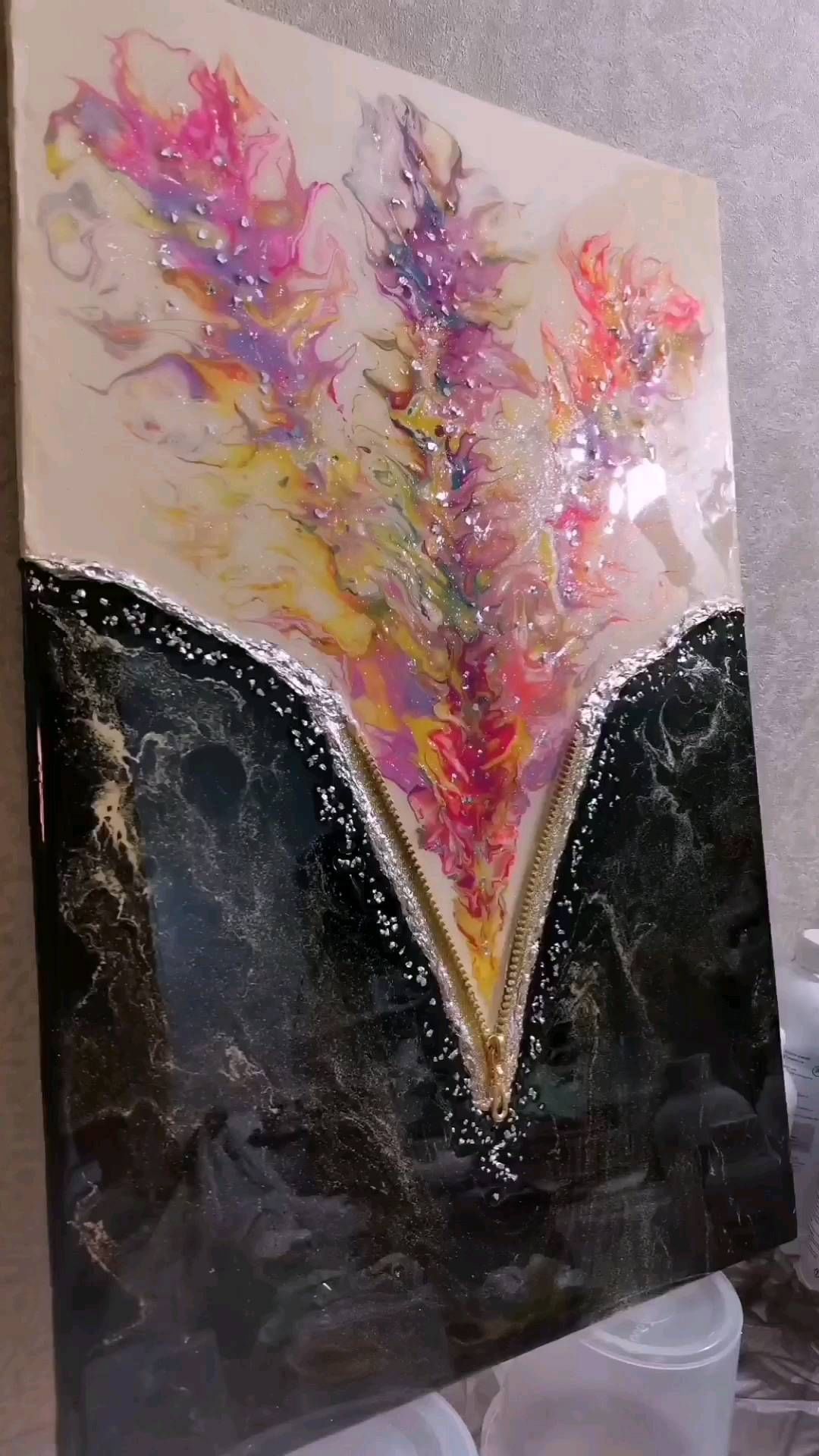 aleksta_magicart в LOOKY. #эпоксиарта,#artwork,#instaartist,#interiordesidn,#modernart,#abstract,#originalartwork,#minimalismart,#art,#topreels,#продвижениерилз,#resinart,#resinepoxy,#resinpicture,#handmade,#подарокручнойработыназаказ,#изделияизэпоксиднойсмолы,#resinartdesign,#resinartwork,#эпоксидка,#арта2023. Творческий мир с нет...