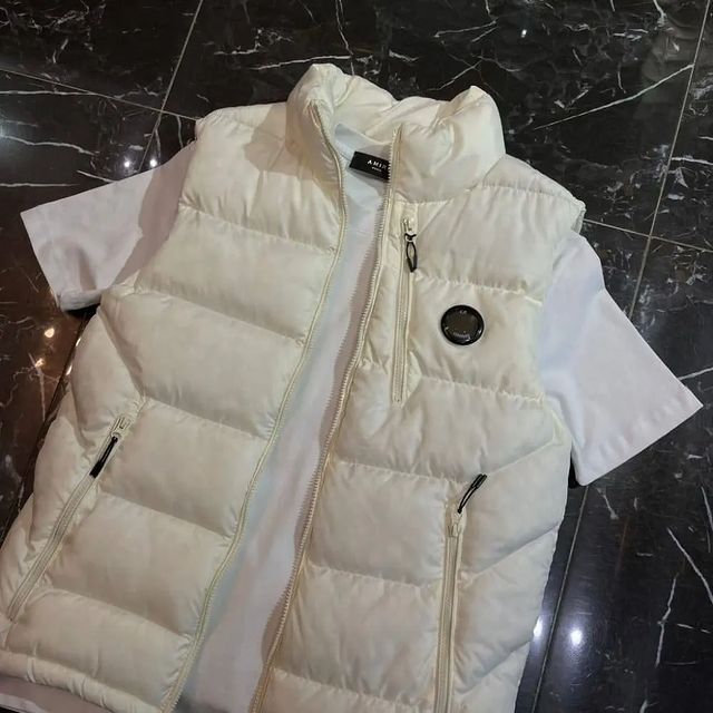 fashion_avenue2.20 в LOOKY. . 🚀C.P. Company🚀
Які...