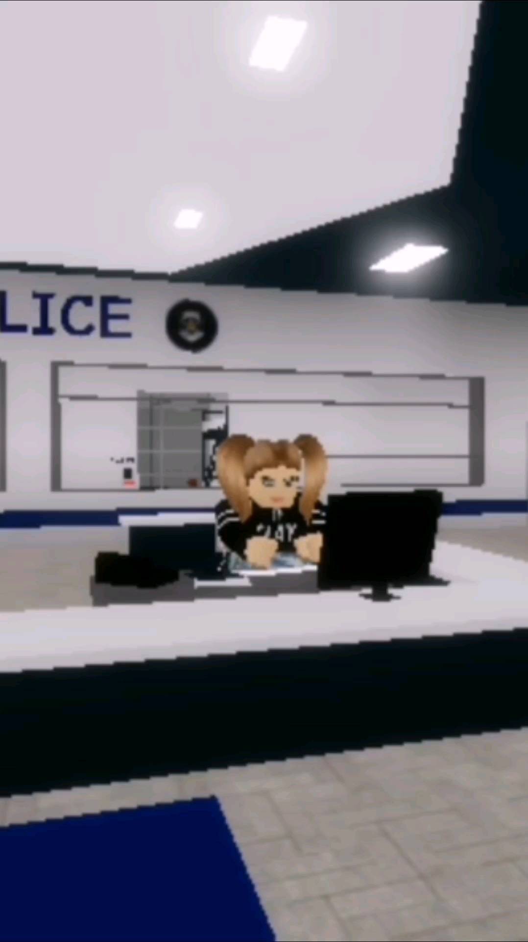 kolya.isaev_ в LOOKY. #игра,#roblox,#911,#полиция,#роблокс,#isaevshow,#коляисаев,#тренды,#история,#пицца. #игра #roblox #911 #...