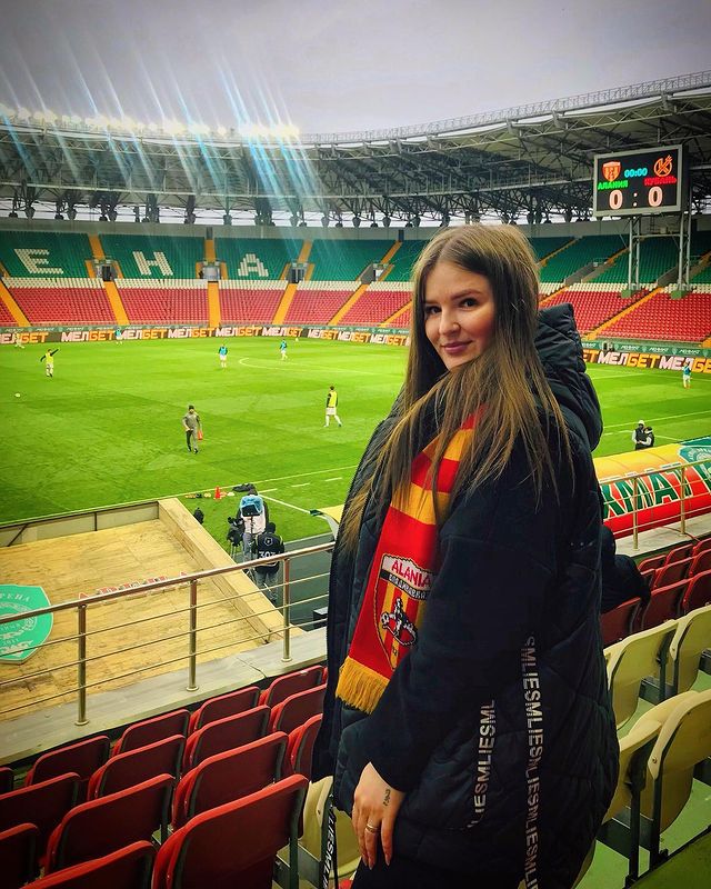 v.khnmrn в LOOKY. #МыАлания,#футбол,#фнлништяк,#ЛучшаяЛигаМира,#фанаты,#football,#northossetia,#caucas,#mountains,#travel,#travelphotography,#russia,#Осетия,#кавказ,#горы,#россия,#happiness,#горыОсетии,#Алания,#Владикавказ,#earth,#peace,#travelling,#trevelblogger,#live,#livephotography,#nature,#mylove,#mysoul. 🏟🫶🏻

#МыАлания #ф...