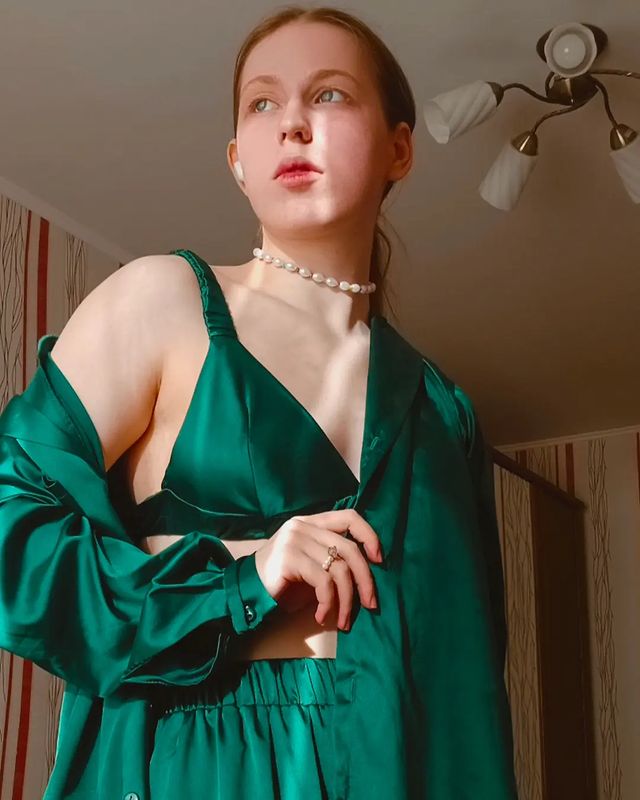lizs_ok в LOOKY. . Я охуенная — и это ф...