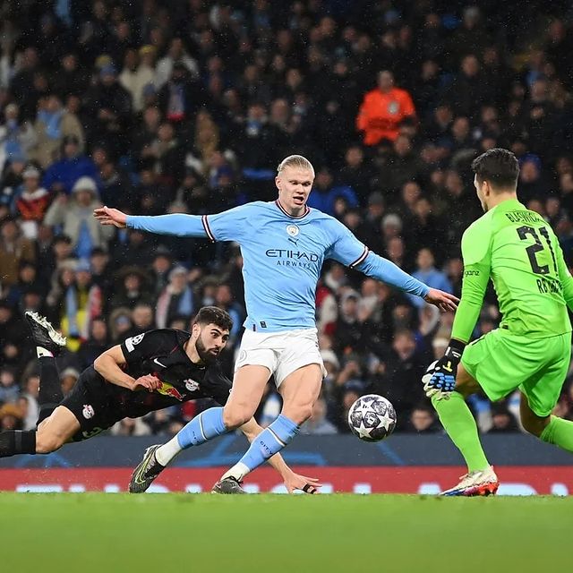 somontv_sport в LOOKY. . ⚽️ Шоу Эрлинга Холан...