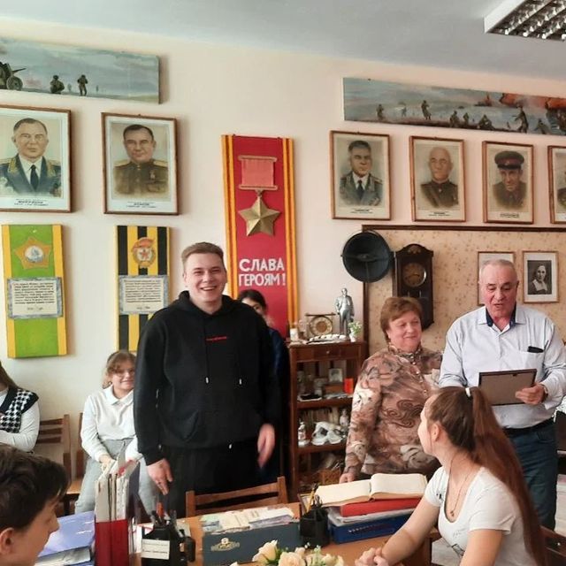 lunvlad в LOOKY. . Согласно кантовской ...